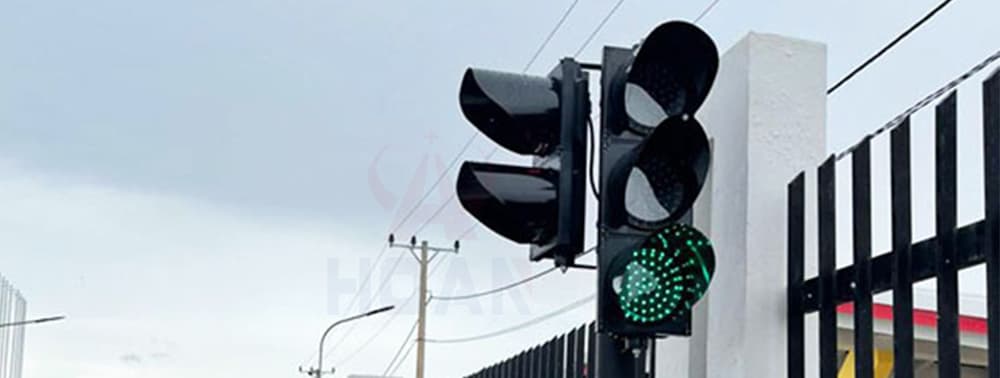 traffic signal light